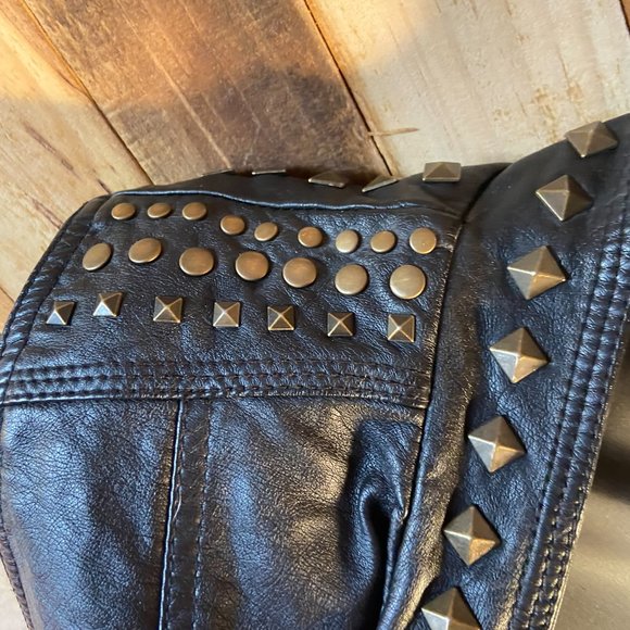 Tapered Leather with Bronze Stud Work - Picture 3 of 7